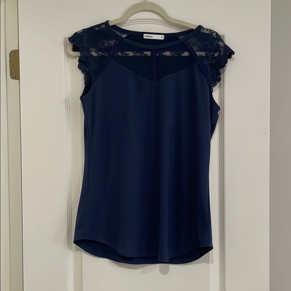 Blue Sleeveless Lace Ruffled Blouse